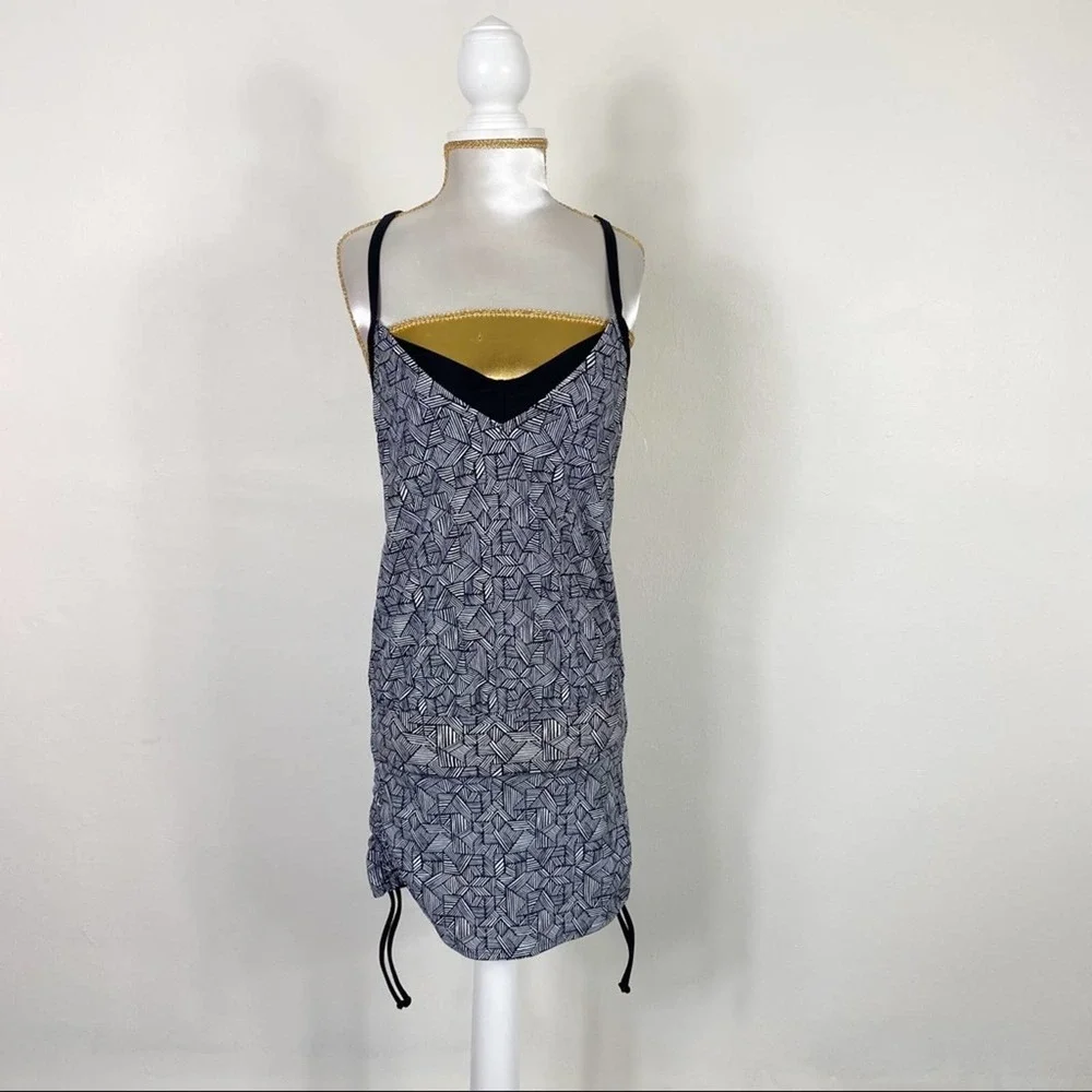 Athleta swim top gym workout abstract print 32B/C - Picture 2 of 7